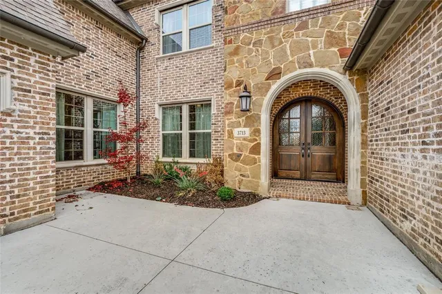 $1,060,000 | 3713 Adelaide, The Colony, TX 75056