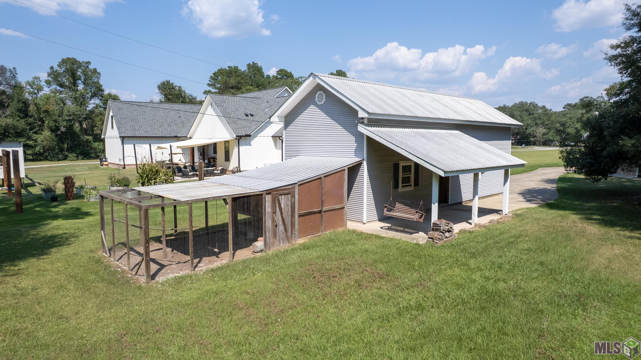 13317 Joor Road Baton Rouge, LA 70818 - Photo 4 of 40