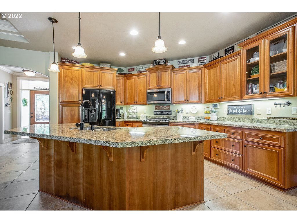 6190 Graystone Loop Springfield, OR 97478 - Photo 6 of 25