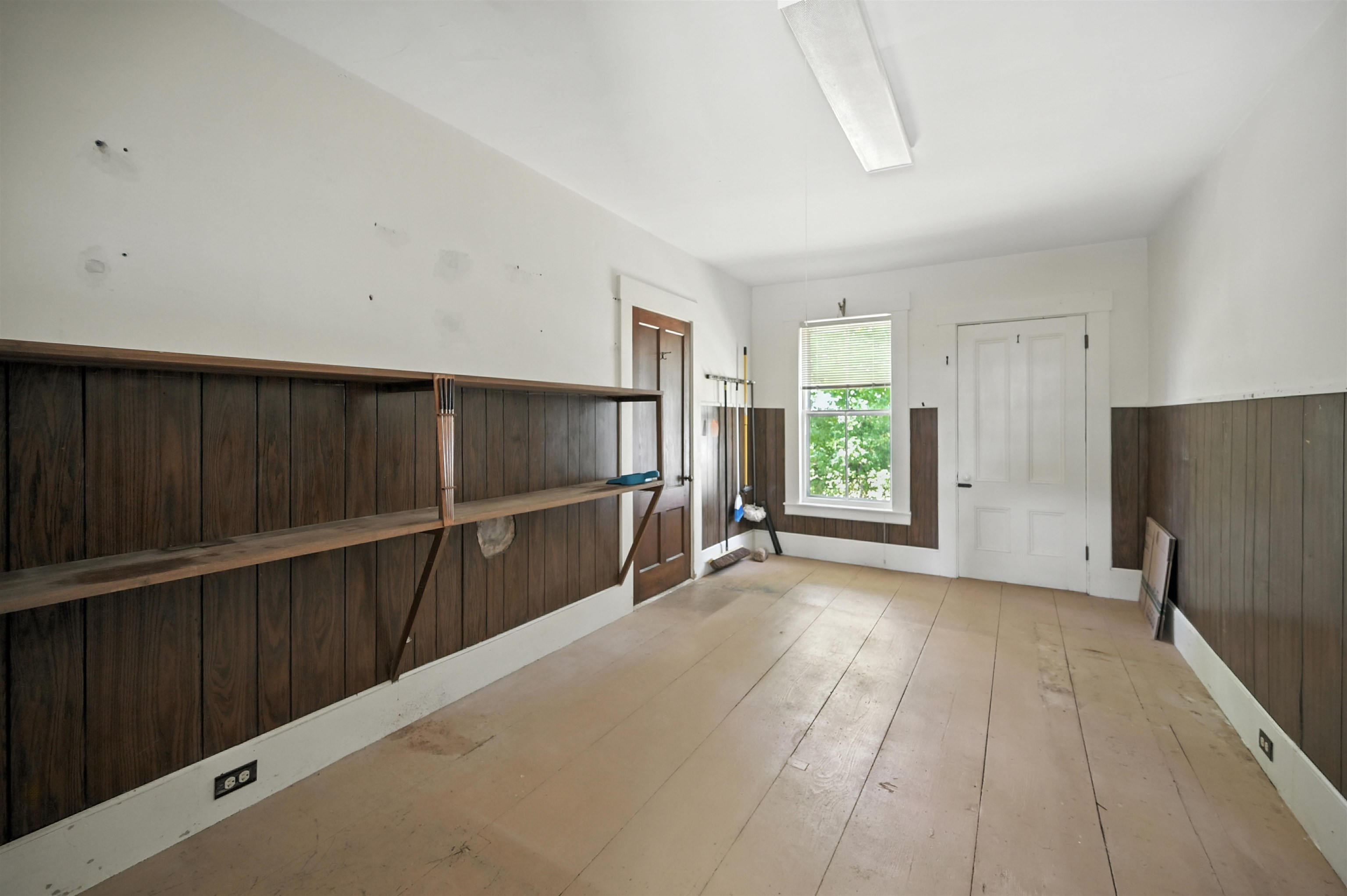 36 Chester Street Chester, NH 03036 - Photo 11 of 43 Gallery Image 11