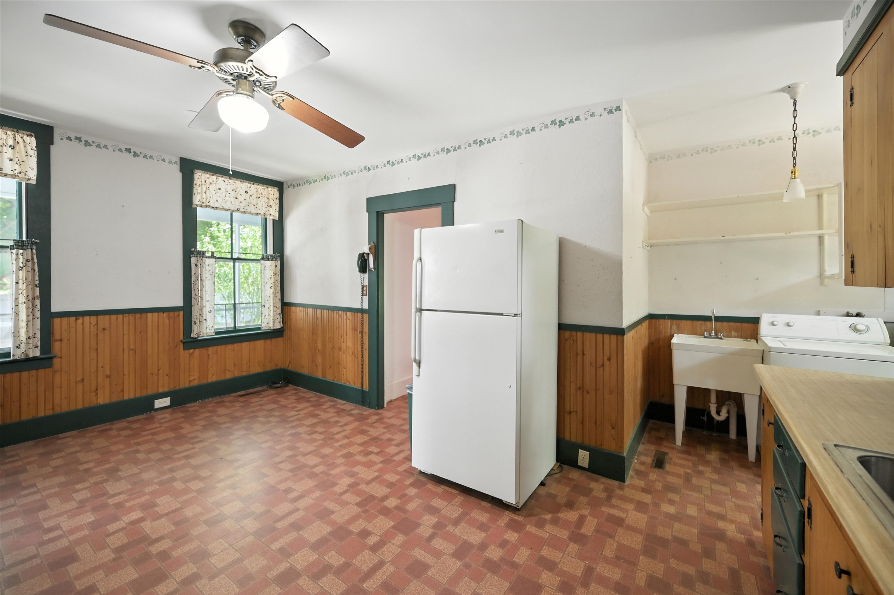 36 Chester Street Chester, NH 03036 - Photo 14 of 43 Gallery Image 14