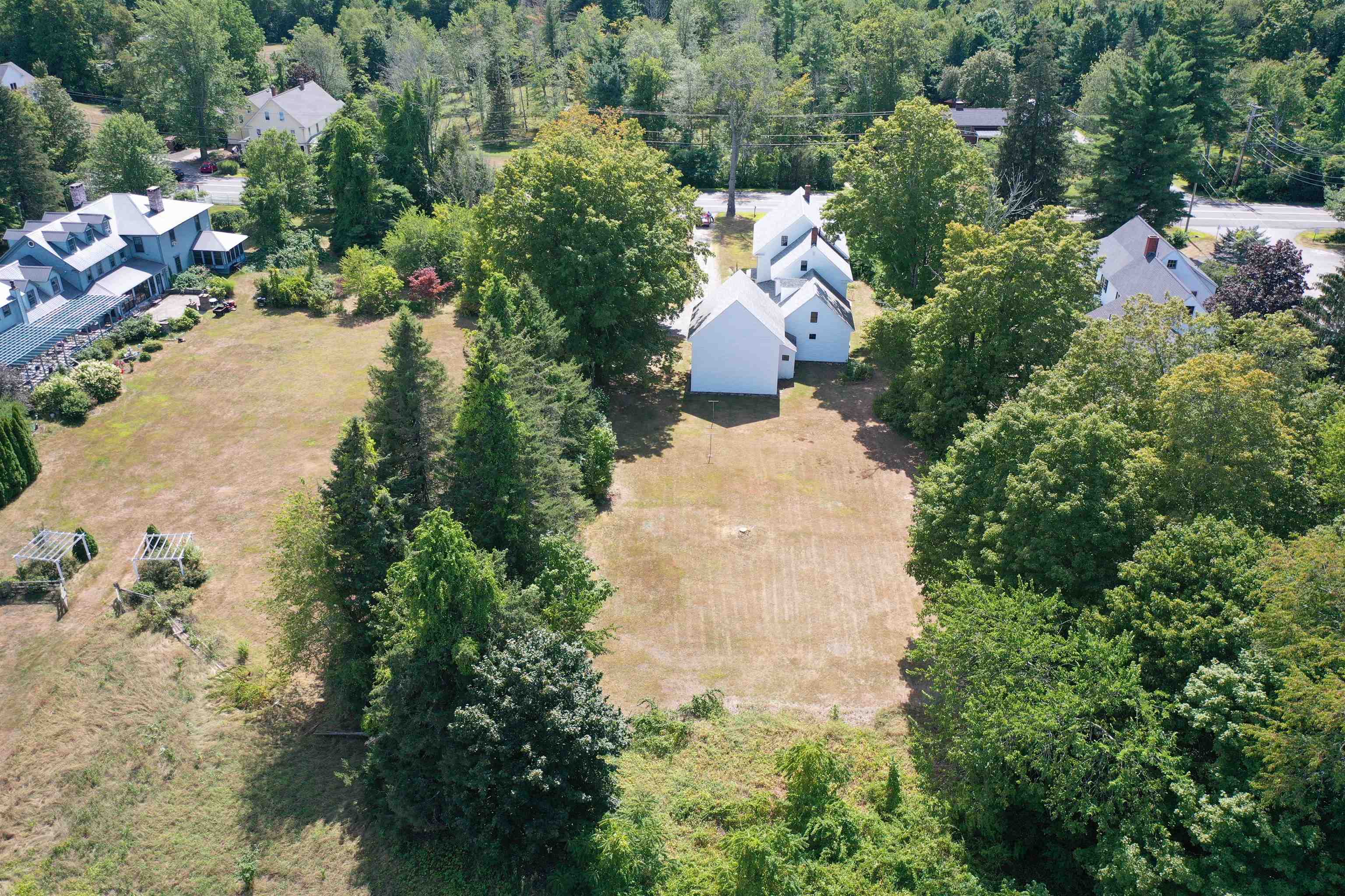 36 Chester Street Chester, NH 03036 - Photo 7 of 43 Gallery Image 7