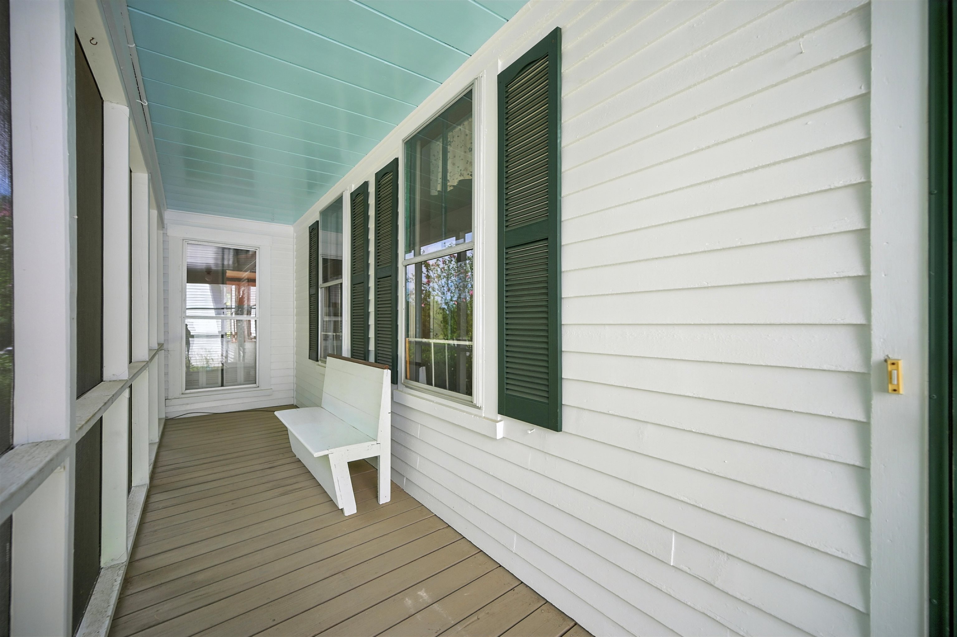 36 Chester Street Chester, NH 03036 - Photo 9 of 43 Gallery Image 9