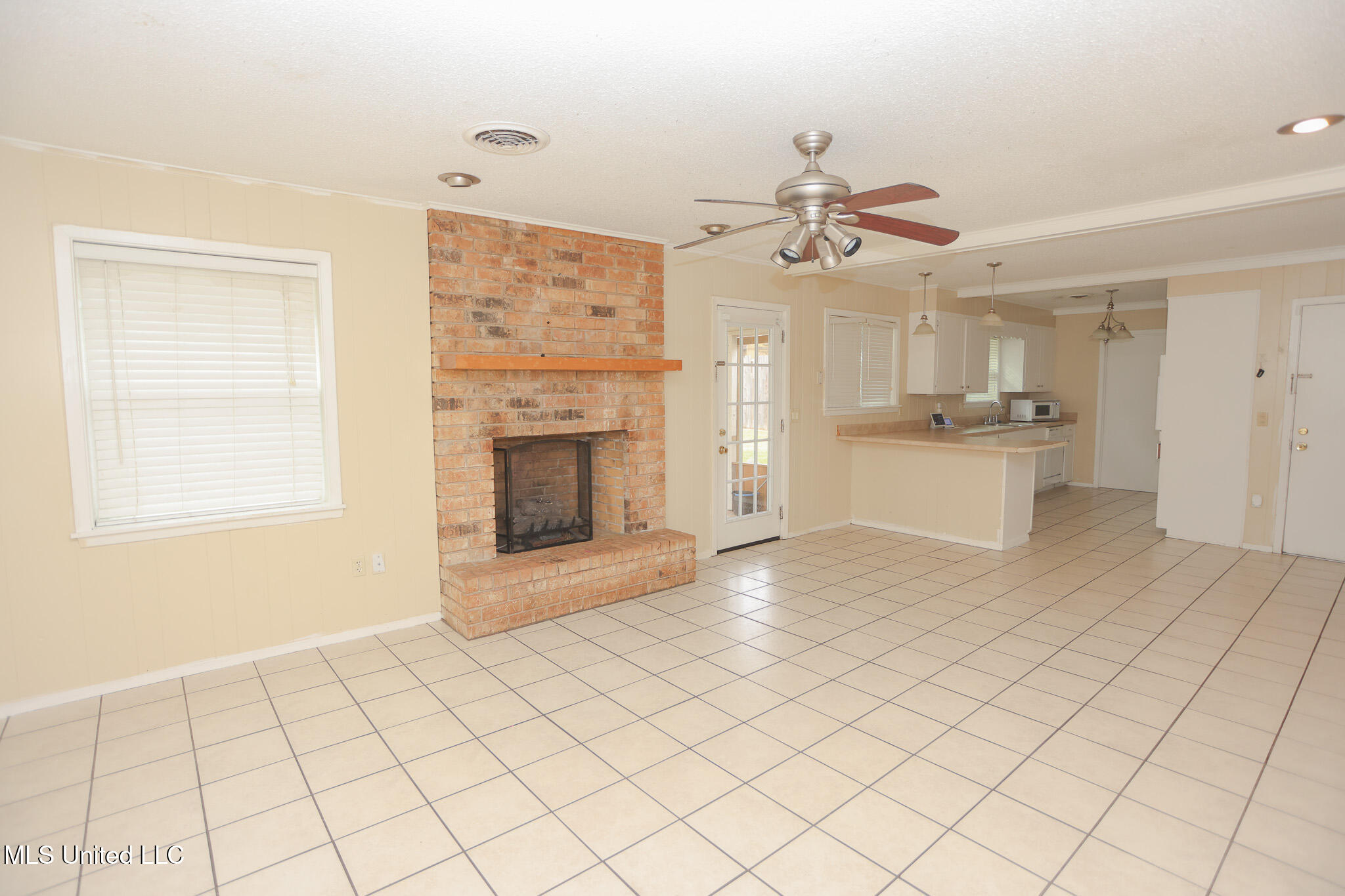 103 Hannah Drive Clinton, MS 39056 - Photo 16 of 37 IMG_3263