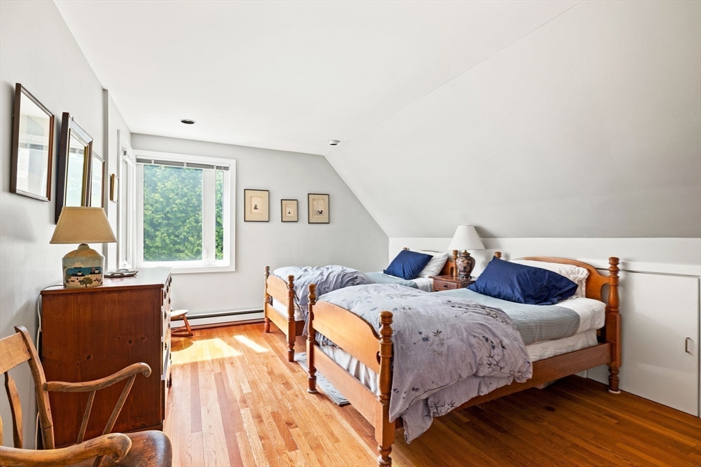 103 Howland Road Westport, MA 02790 - Photo 21 of 35