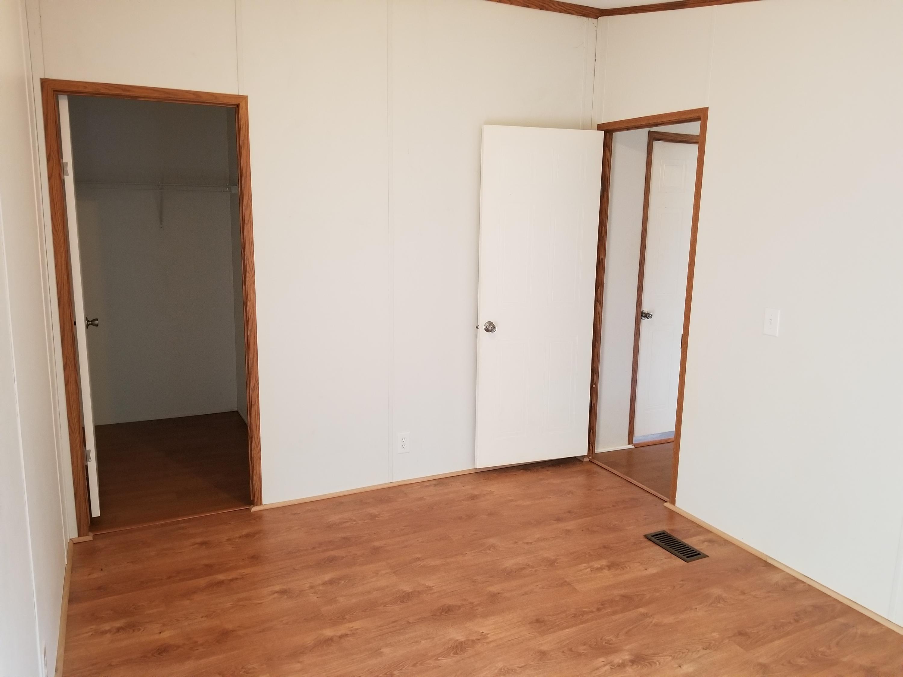 5352 Stewartsville Road Moneta, VA 24121 - Photo 18 of 21 Guest bedroom 1