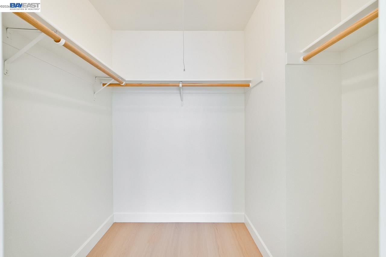 2709 Oak Road, Unit G Walnut Creek, CA 94597 - Photo 15 of 24