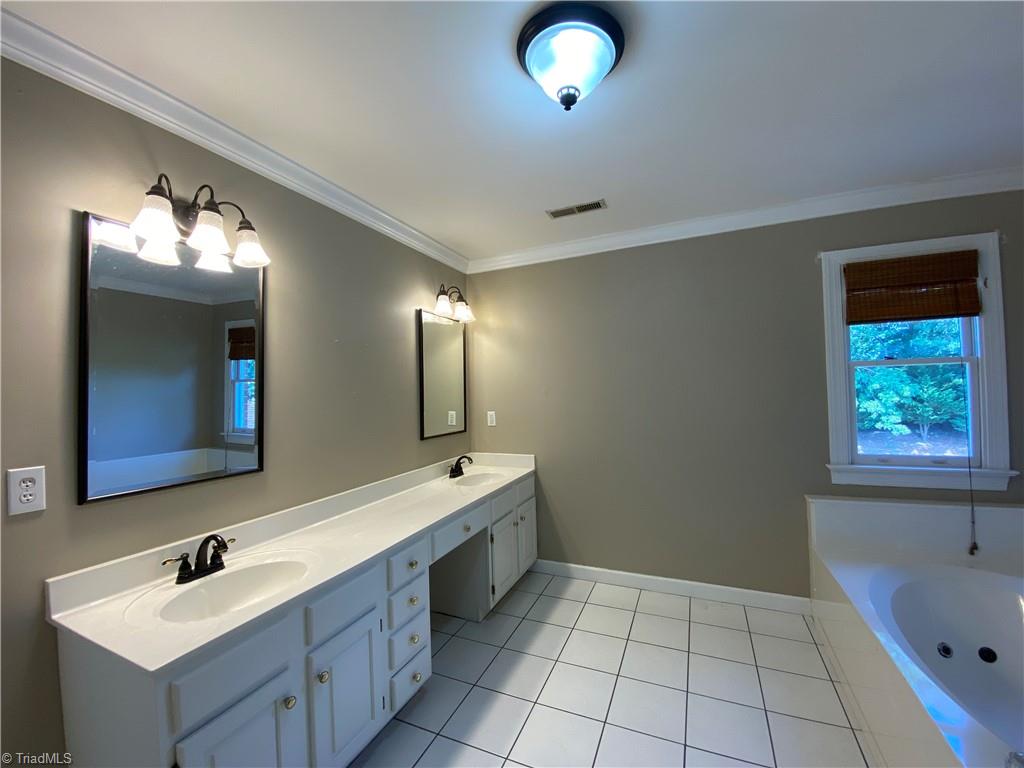 1800 Curraghmore Road Clemmons, NC 27012 - Photo 21 of 44