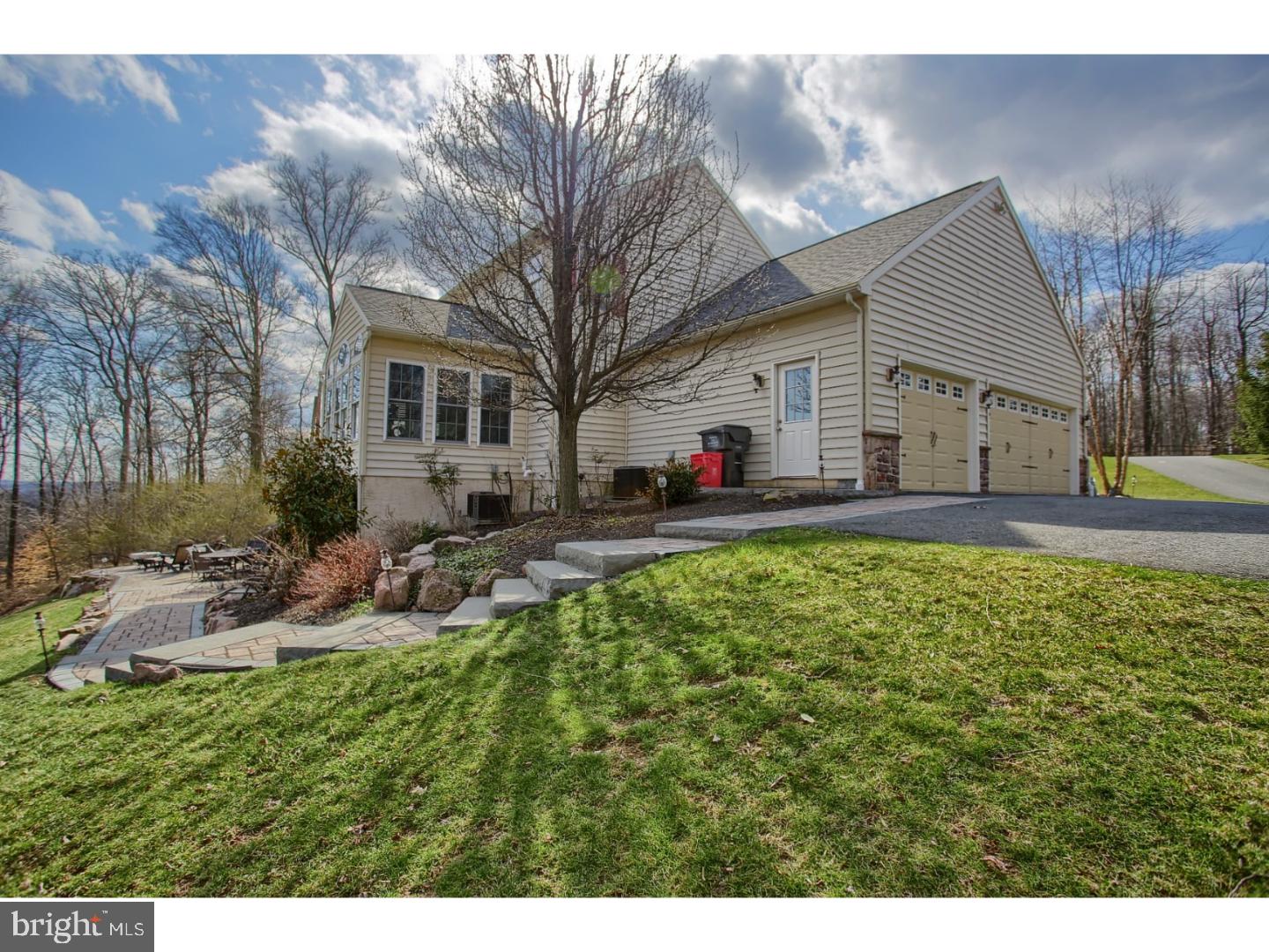 156 Overlook Road Morgantown, PA 19543 - Photo 20 of 24 Exterior Side