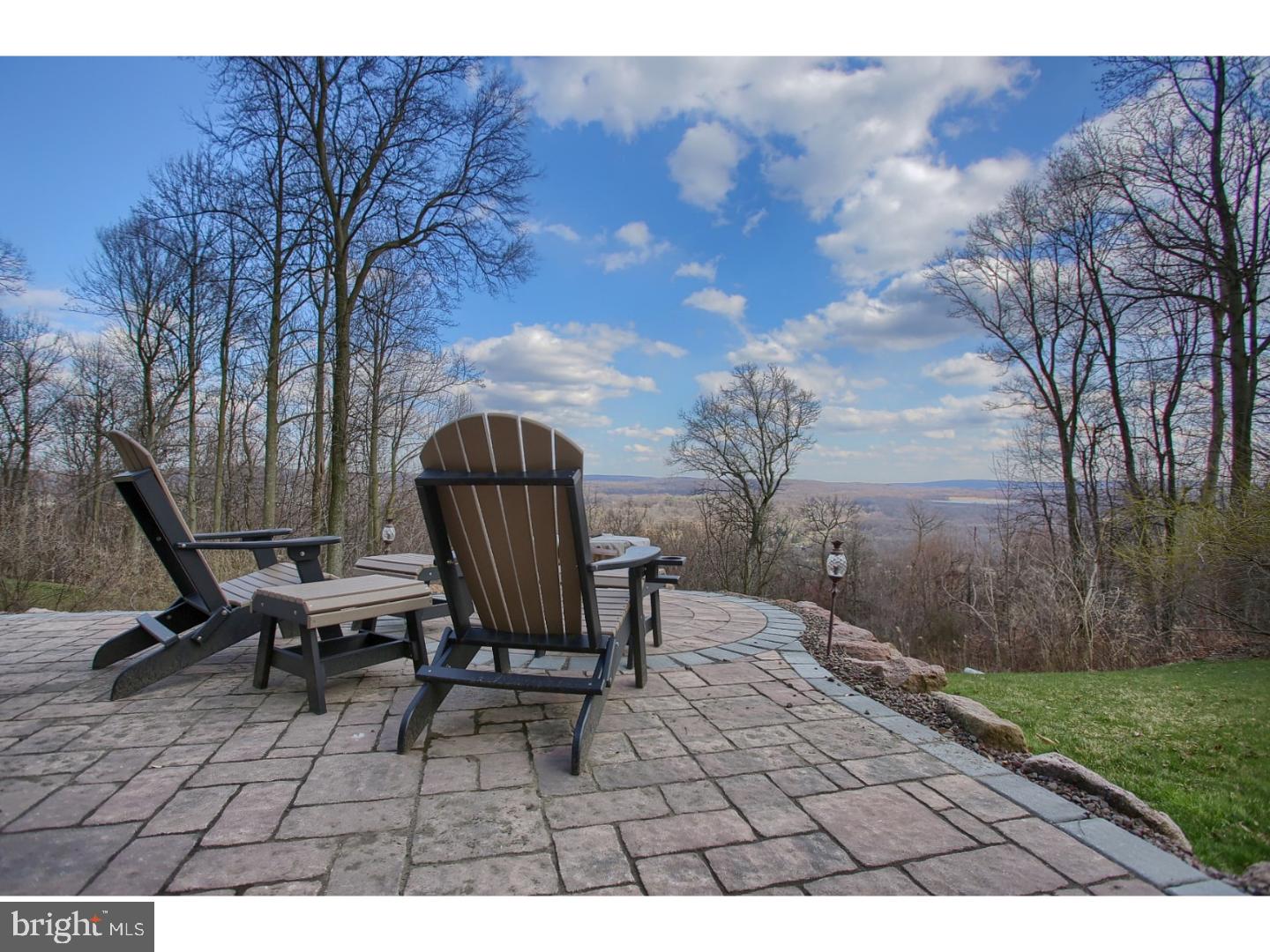 156 Overlook Road Morgantown, PA 19543 - Photo 23 of 24 View in Back