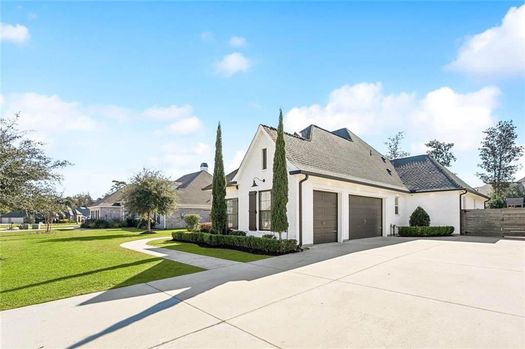 644 Dockside Drive Slidell, LA 70461 - Photo 3 of 32