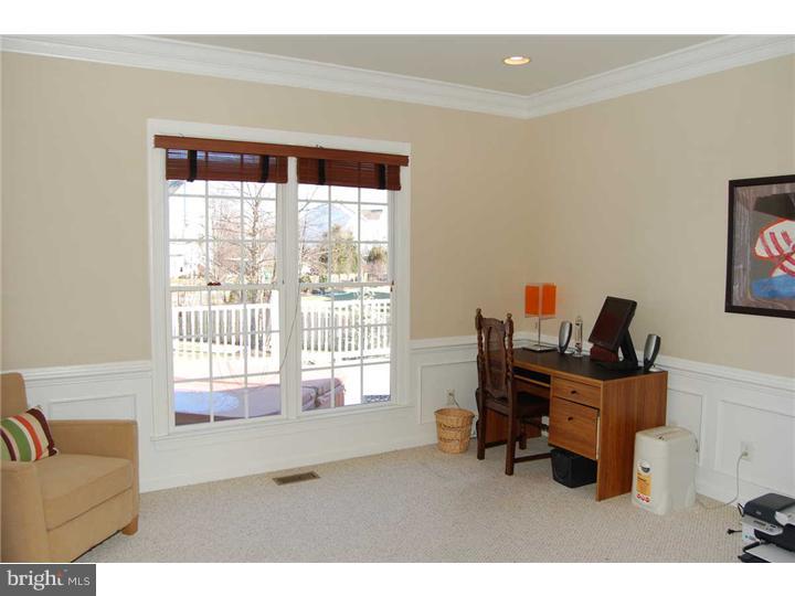9 Eagleton Farm Road Newtown, PA 18940 - Photo 6 of 18 Office / Study