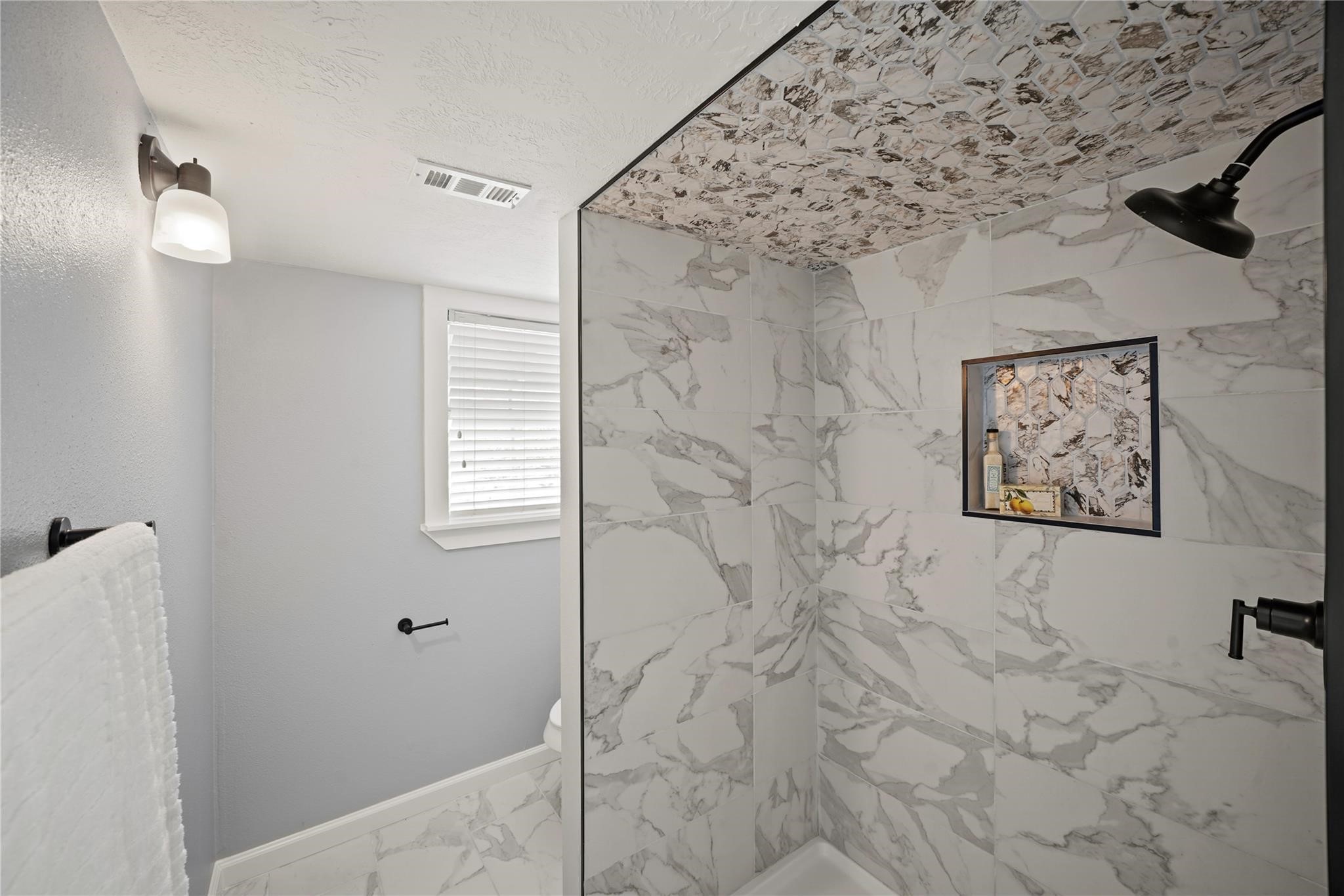 741 East 9th Street Houston, TX 77007 - Photo 33 of 43