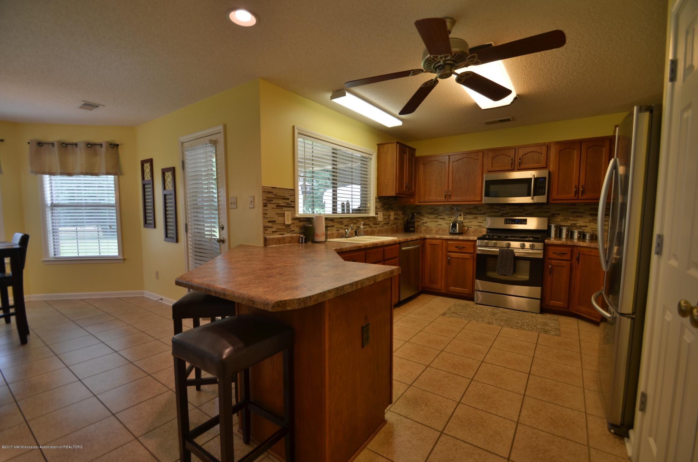 536 Malone Road South Hernando, MS 38632 - Photo 17 of 37 015fcc326db046e39e1aa313bd73501b1ef54cc6