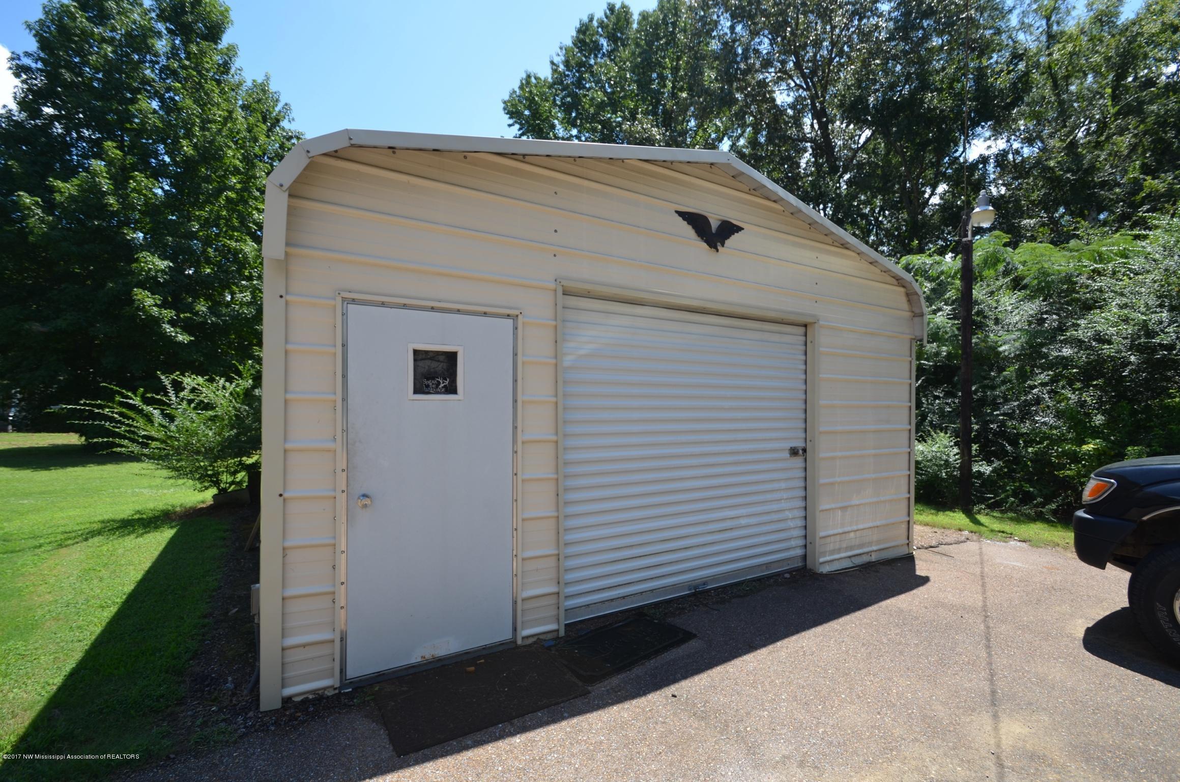 536 Malone Road South Hernando, MS 38632 - Photo 36 of 37 0147a4aeec577c421b1e8c8fa4bb67484baa5d21