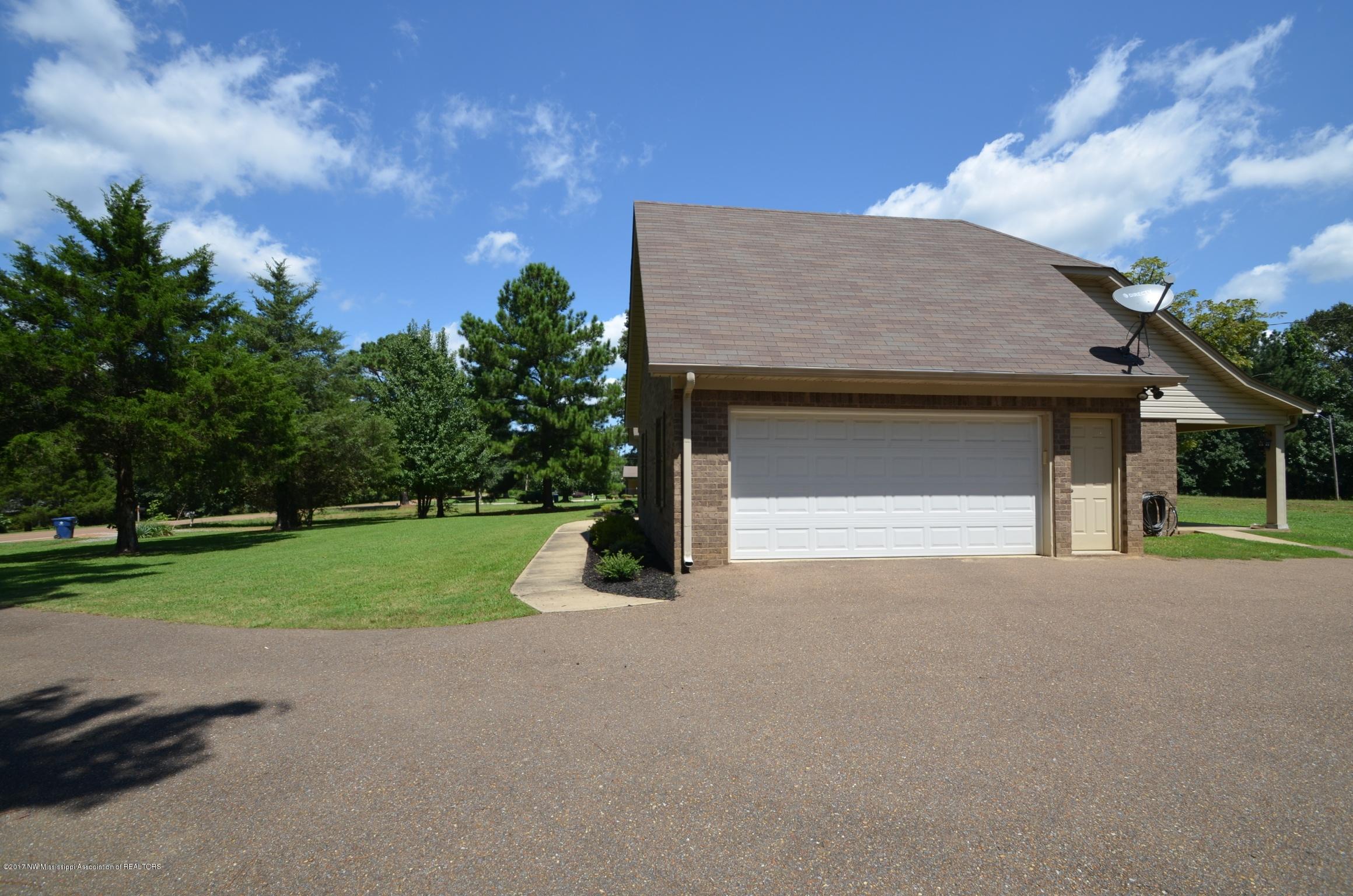 536 Malone Road South Hernando, MS 38632 - Photo 4 of 37 Additional Photo