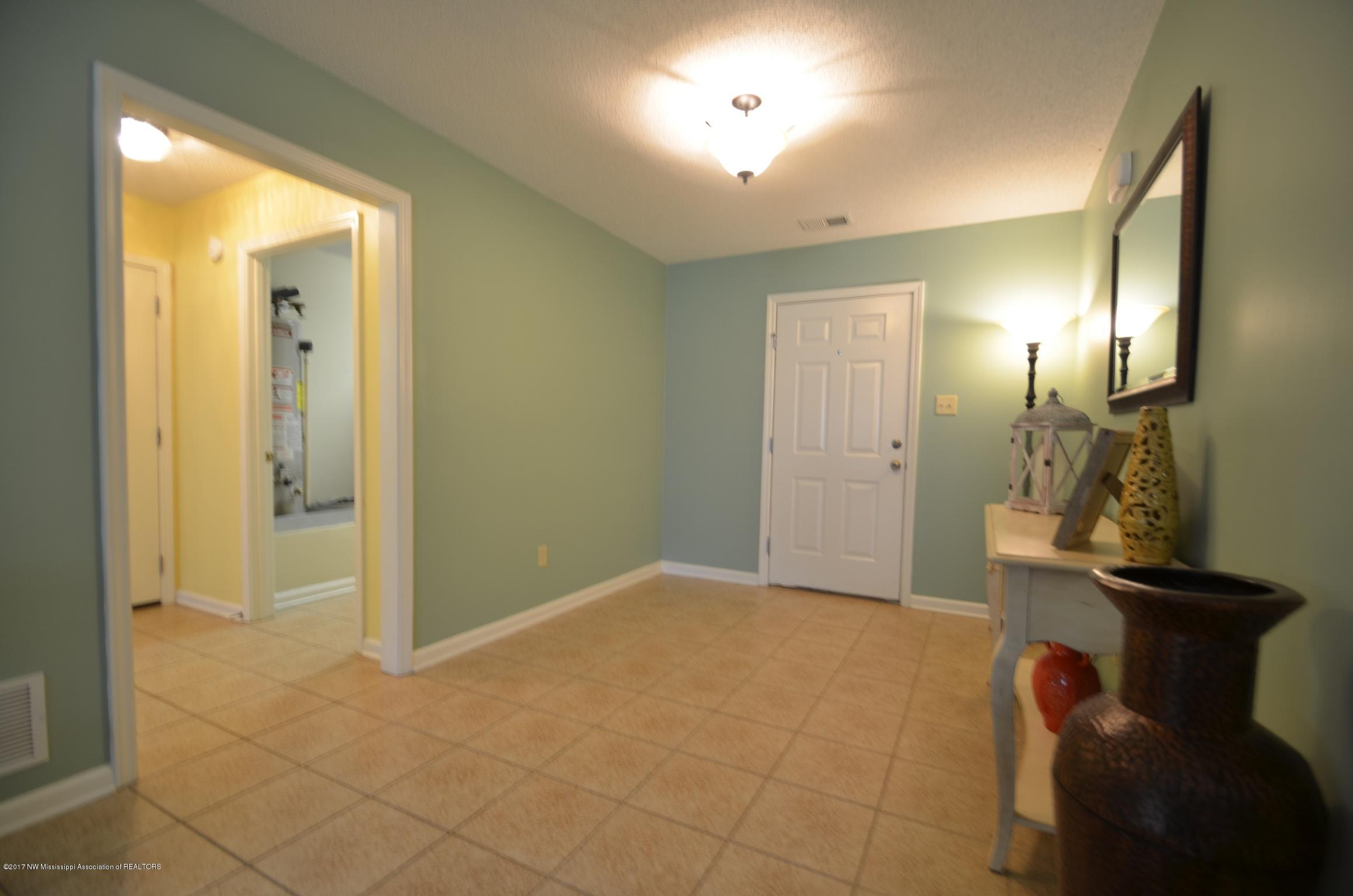 536 Malone Road South Hernando, MS 38632 - Photo 7 of 37 019448f1670ea53738be3ee108a4cb3dd23a3e79