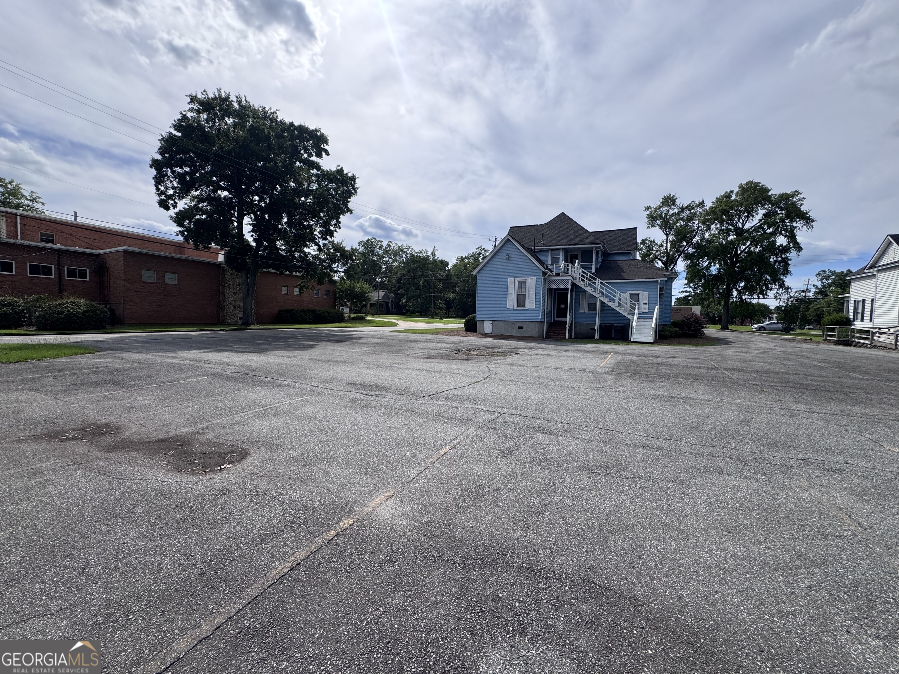 526 Academy Avenue Dublin, GA 31021 - Photo 12 of 52