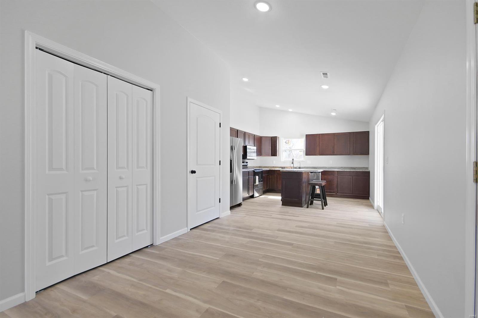 4306 Rivers Drive Mexico, MO 65265 - Photo 8 of 39