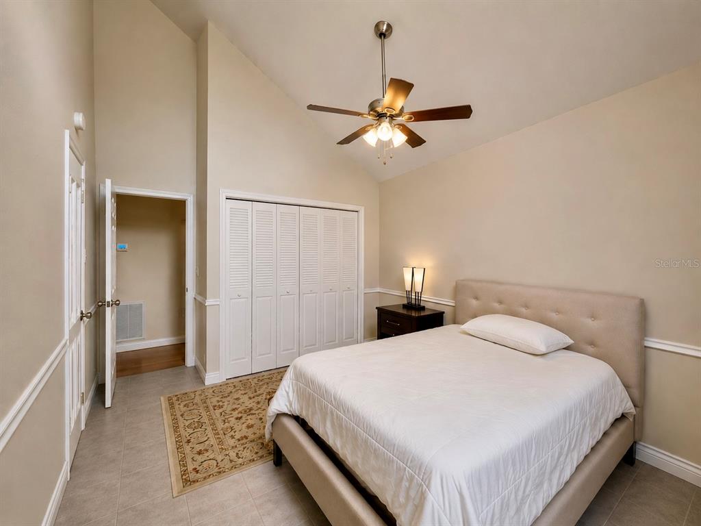 820 Druid Hills Road Tampa, FL 33617 - Photo 20 of 29