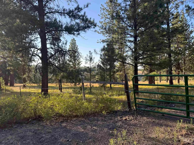$106,000 | 36 Asotin Wa 99402, Moscow, ID 83843