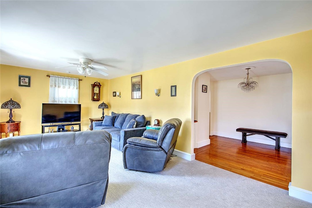 419 George Waterman Road Johnston, RI 02919 - Photo 13 of 31