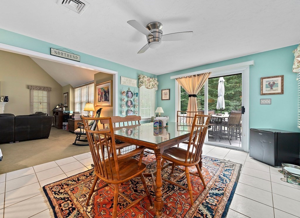 271 Hillcrest Road Marshfield, MA 02050 - Photo 8 of 33 Gallery Image 8