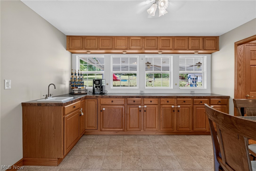 6062 Wadsworth Road Medina, OH 44256 - Photo 7 of 44 Gallery Image 7