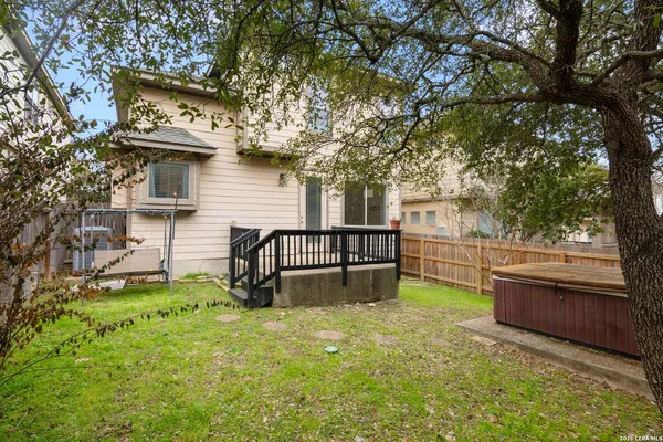 $2,000 | 21623 Dion Village, San Antonio, TX 78258