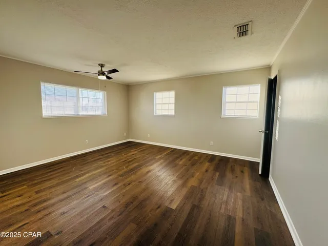 $1,675 | 3133 East 8th Street, Panama City, FL 32401