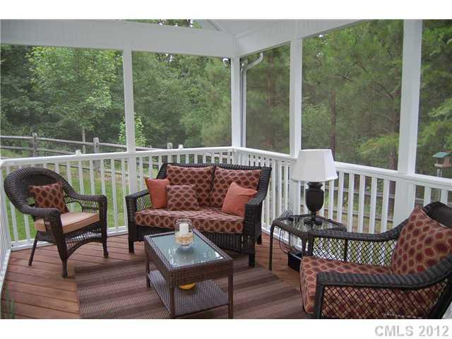 1071 Hunters Run Drive Tega Cay, SC 29708 - Photo 11 of 14 Gallery Image 11