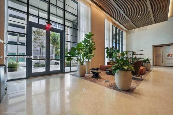 $5,000 | 159 Northeast 6th Street, Unit 4113, Miami, FL 33132