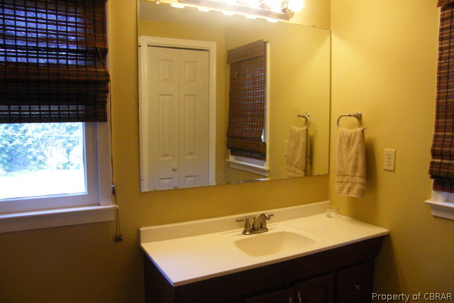 3367 Providence Road Hayes, VA 23072 - Photo 15 of 35