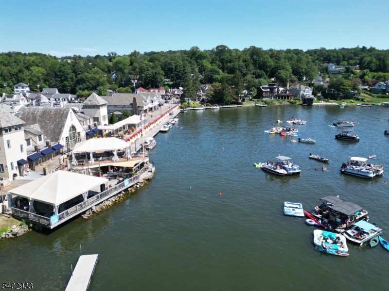 96 East Shore Trail Sparta, NJ 07871 - Photo 33 of 44