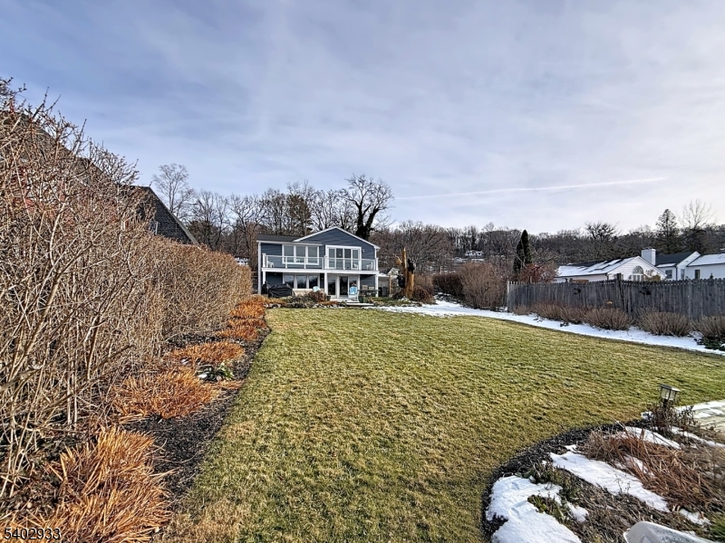 96 East Shore Trail Sparta, NJ 07871 - Photo 6 of 44