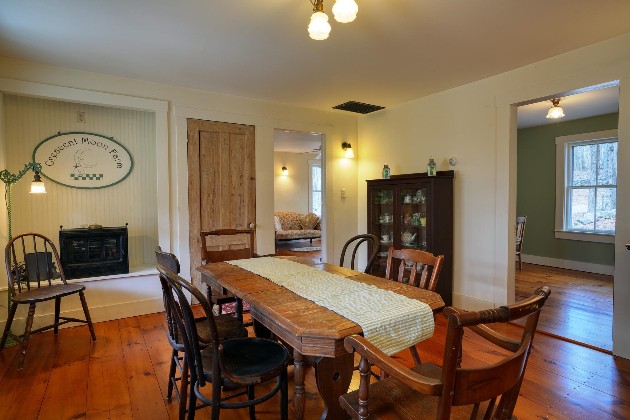 325 Richmond Road Fitzwilliam, NH 03447 - Photo 3 of 40