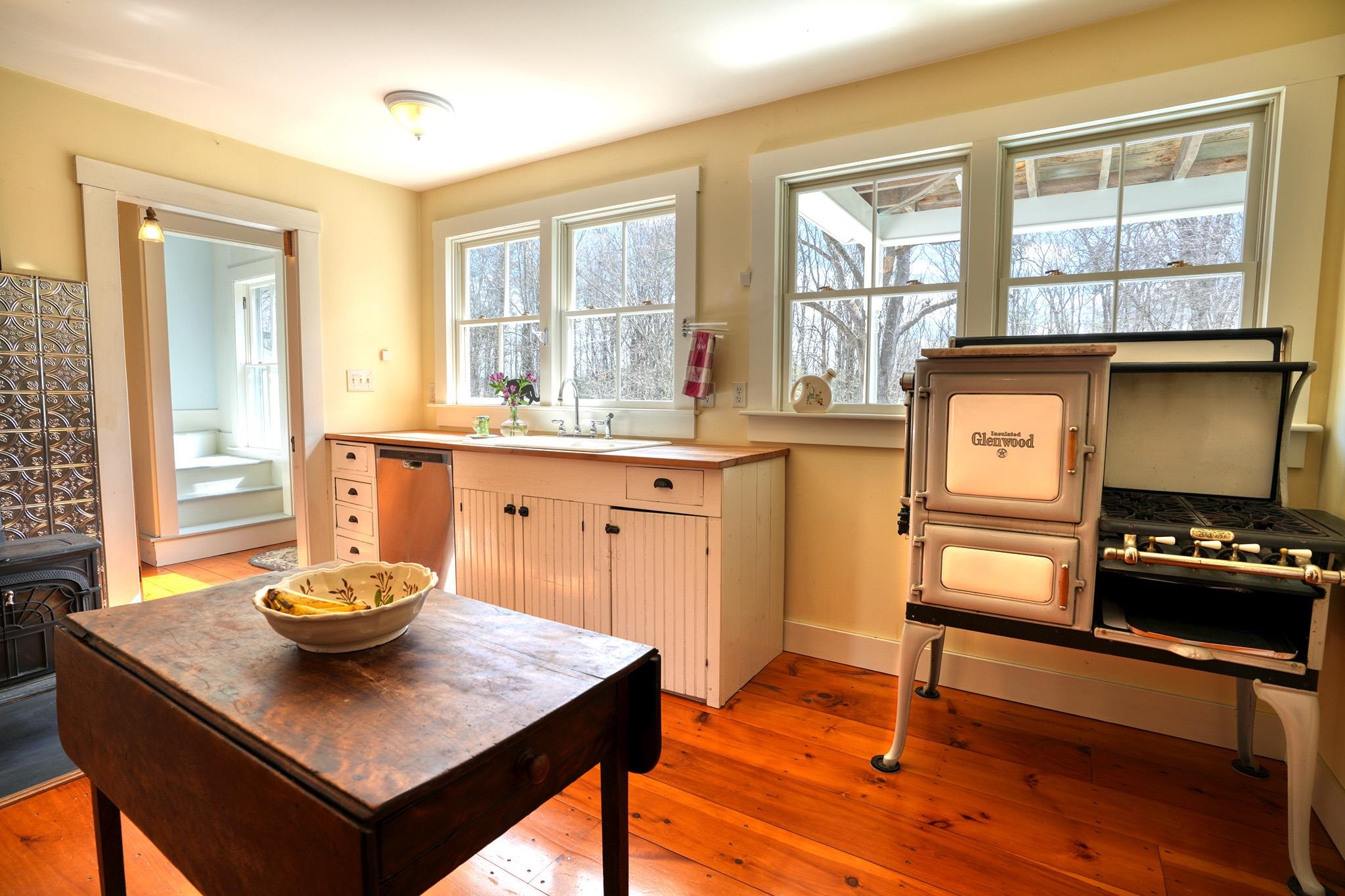 325 Richmond Road Fitzwilliam, NH 03447 - Photo 6 of 40