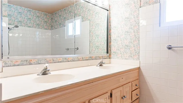 $1,150,000 | 5449 East Fairbrook Street, Long Beach, CA 90815