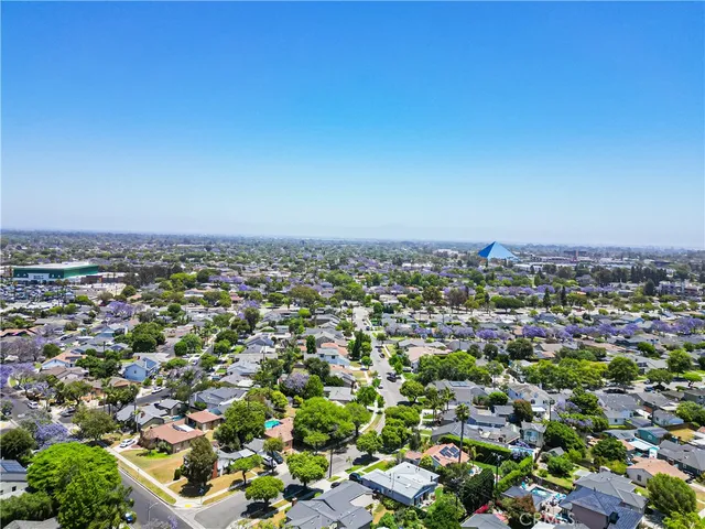 $1,150,000 | 5449 East Fairbrook Street, Long Beach, CA 90815