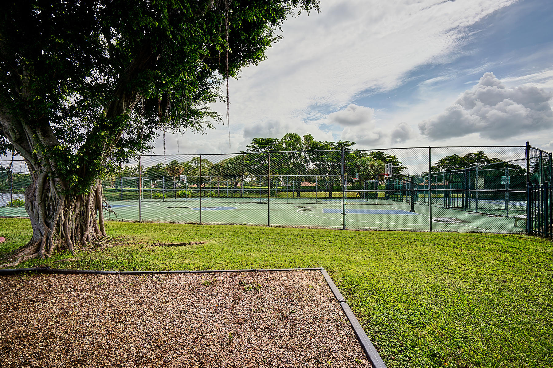 10404 Islander Drive Boca Raton, FL 33498 - Photo 40 of 44 Community Tennis Courts