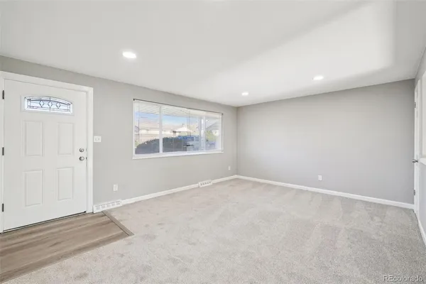 $569,900 | 7064 Ingalls Court, Arvada, CO 80003