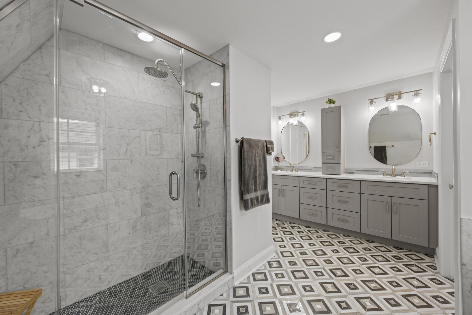 842 Lyster Road Highwood, IL 60040 - Photo 16 of 26 a bathroom with a double vanity sink mirror and shower