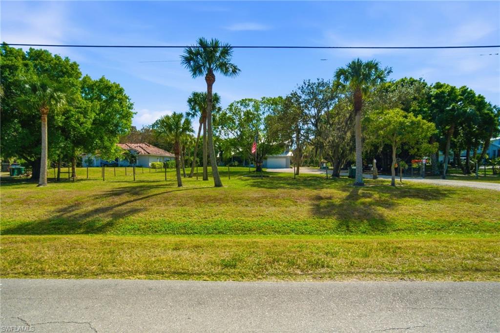 5860 Dogwood Way Naples, FL 34116 - Photo 23 of 36 a view of a park with a big yard