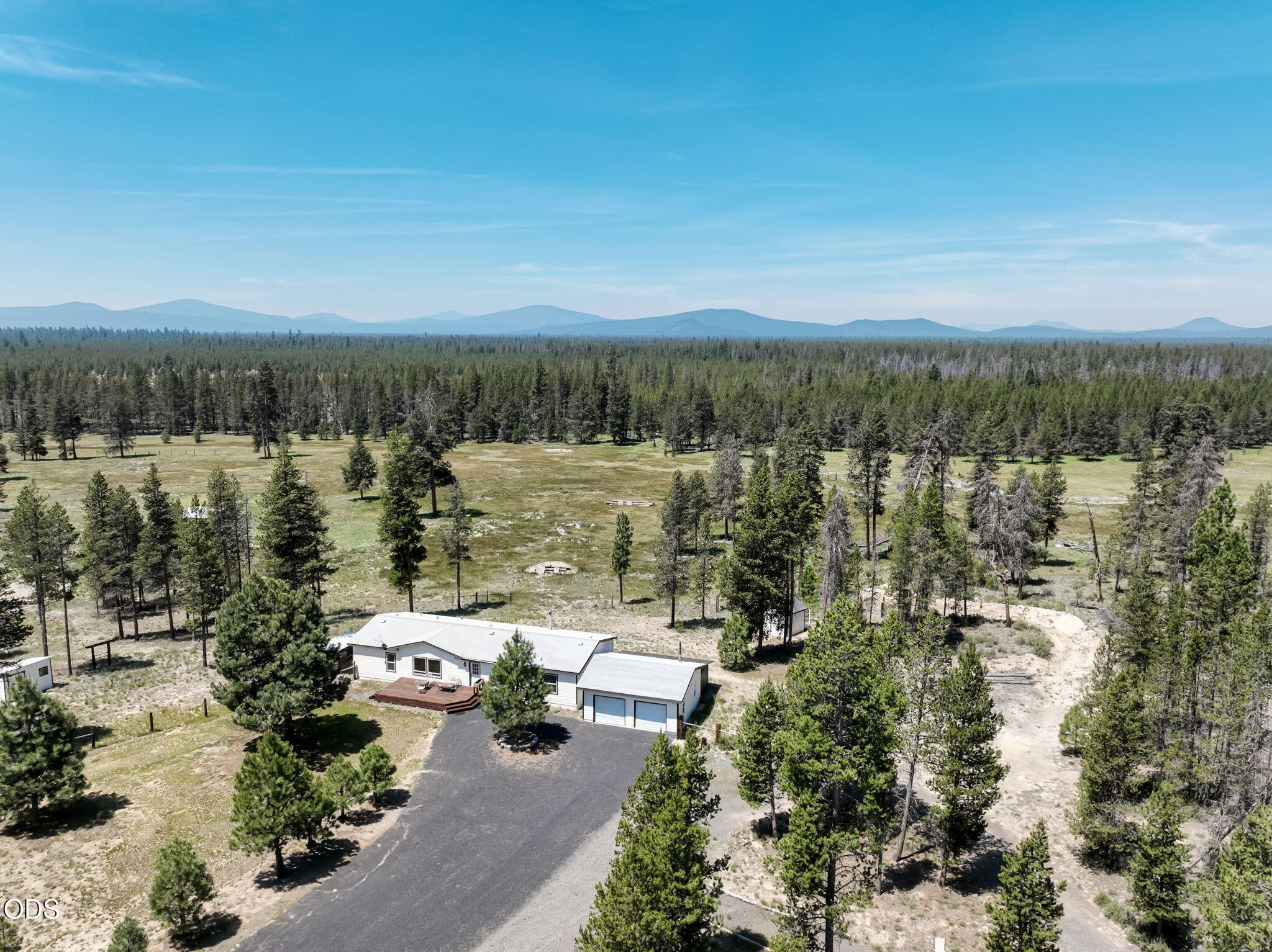 151154 Beal Road La Pine, OR 97739 - Photo 1 of 47