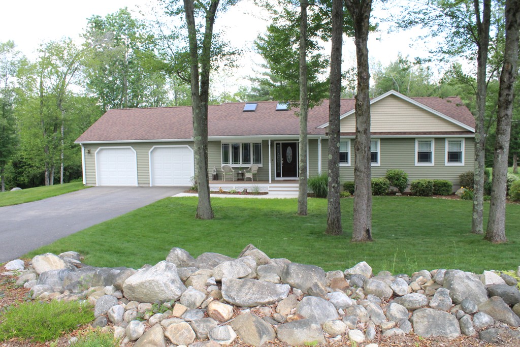14 Malboeuf Road Ware, MA 01082 - Photo 2 of 29