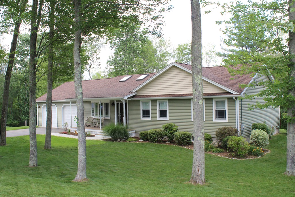 14 Malboeuf Road Ware, MA 01082 - Photo 3 of 29