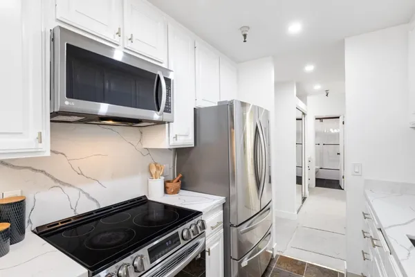 $798,000 | 400 Ortega Avenue, Unit 301, Mountain View, CA 94040