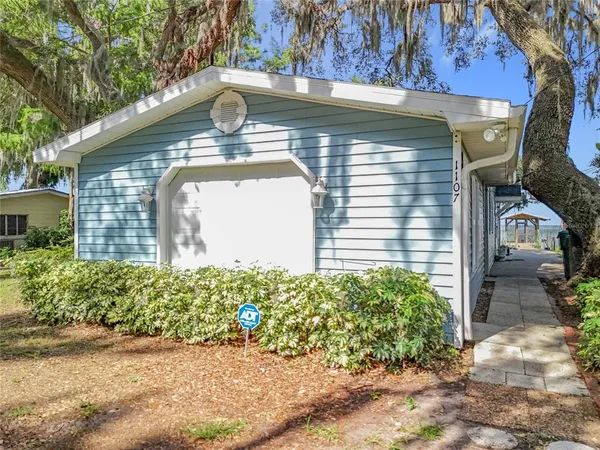 $475,000 | 1107 Northshore Drive, Eustis, FL 32726
