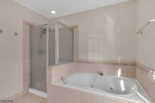 $4,200 | 49 Gordon Circle, Unit 49, Parsippany, NJ 07054