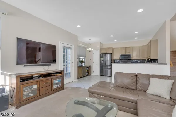 $4,200 | 49 Gordon Circle, Unit 49, Parsippany, NJ 07054